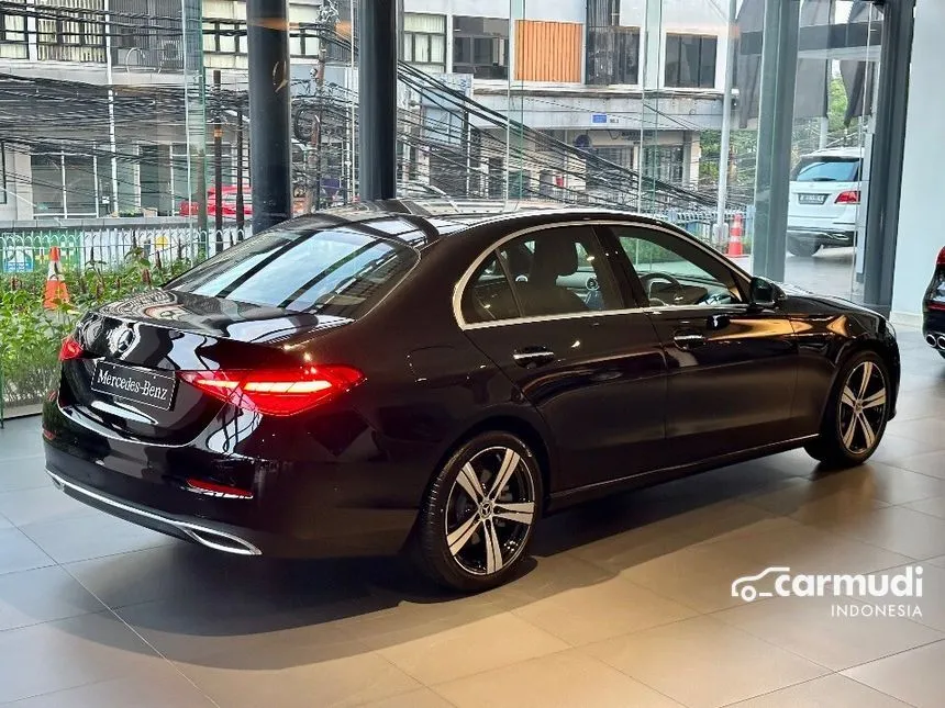 2023 Mercedes-Benz C200 Avantgarde Line Sedan