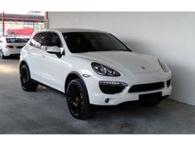 2011 Porsche Cayenne S 3.6 V6 Sport Hi-Low Powerful Luxury SUV's
