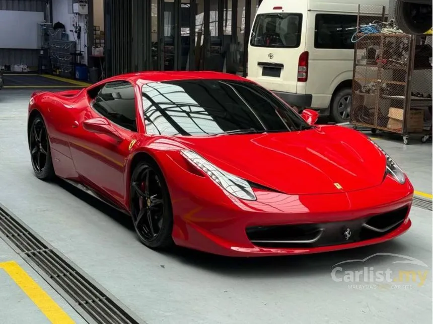 2010 Ferrari 458 Italia Coupe