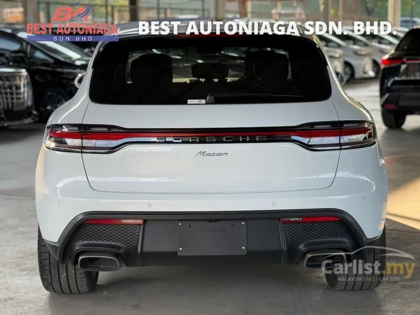 2023 Porsche Macan SUV