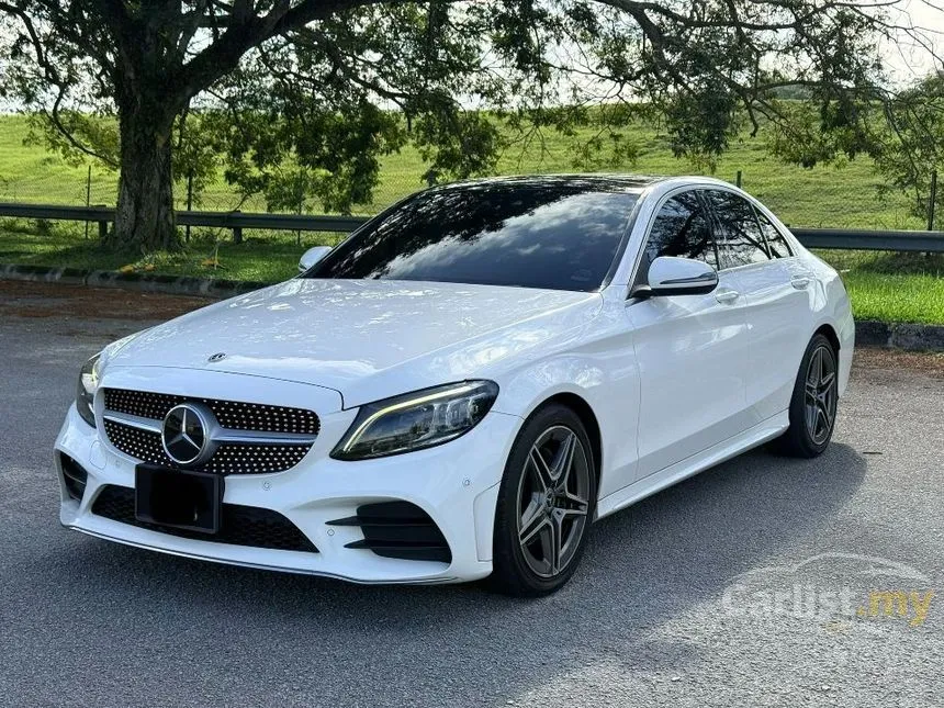 2018 Mercedes-Benz C200 AMG Line Sedan