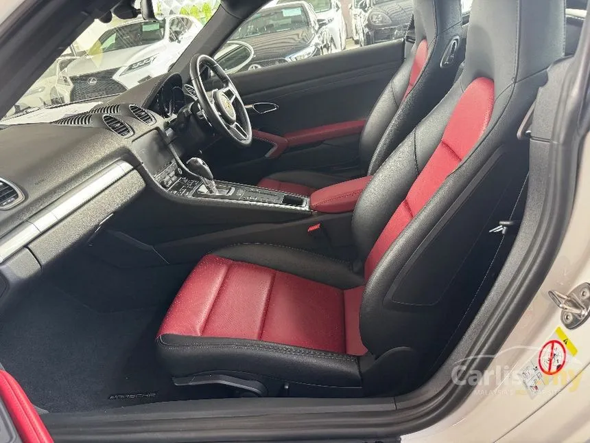 2021 Porsche 718 Cayman Coupe