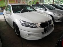 2010 Honda Accord 2.4 i-VTEC VTi-L Sedan -- WELL MAINTAINED --