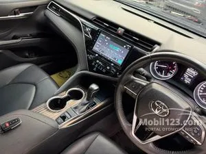 2019 Toyota Camry 2.5 V Sedan