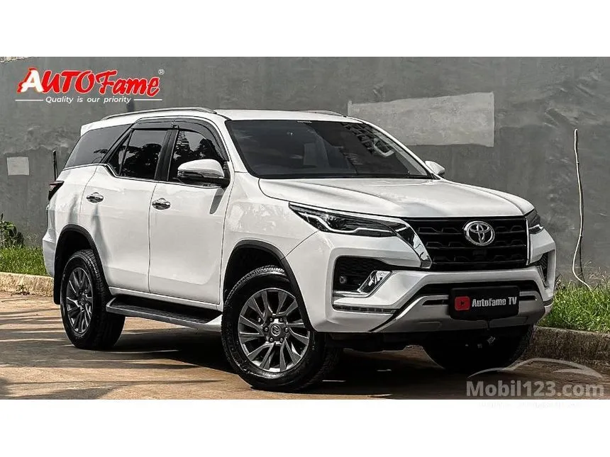 2022 Toyota Fortuner GR Sport 4X2 SUV