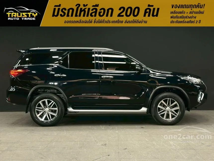 2018 Toyota FORTUNER V SUV