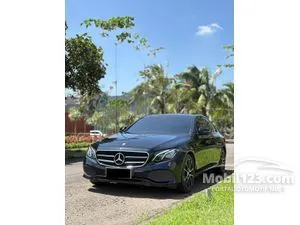 2016 Mercedes-Benz E300 2.0 Avantgarde Sedan