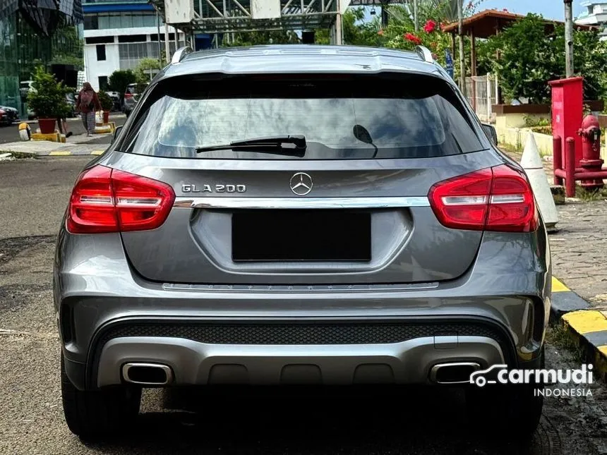 2016 Mercedes-Benz GLA200 Sport SUV