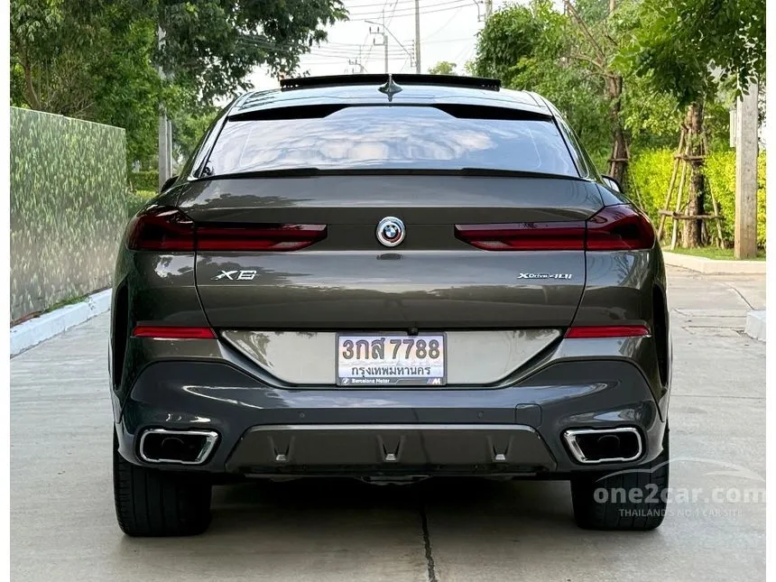 2022 BMW X6 xDrive40i M Sport SUV