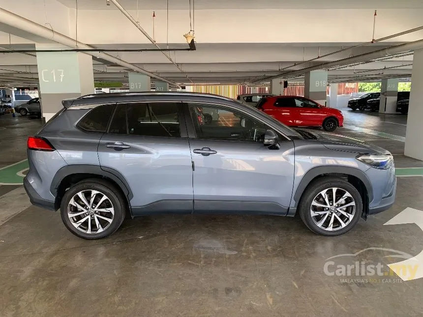 2022 Toyota Corolla Cross Hybrid SUV