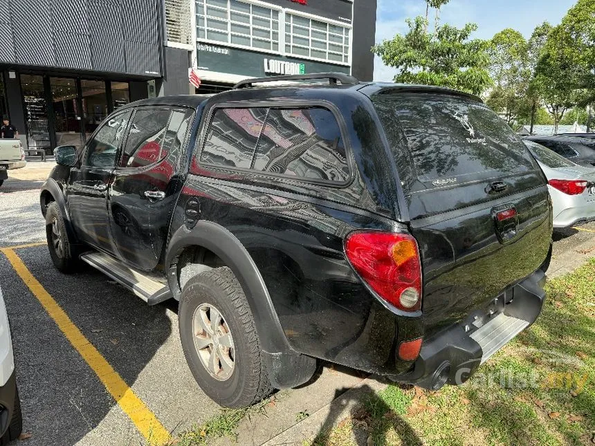2009 Mitsubishi Triton Dual Cab 4X4 Pickup