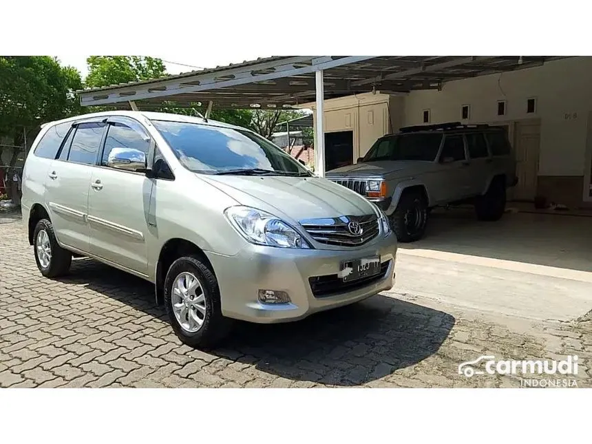 2010 Toyota Kijang Innova G MPV