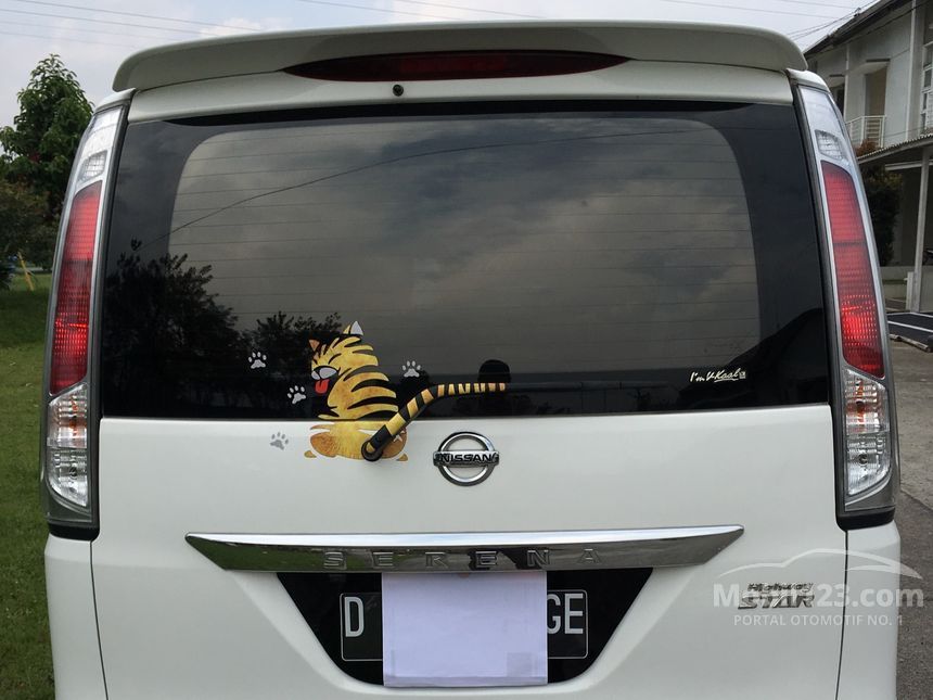 2013 Nissan Serena Highway Star MPV