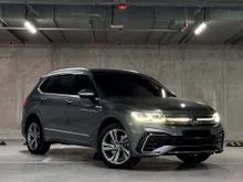 2023 Volkswagen Tiguan 2.0 Allspace R-Line 4MOTION SUV **UNDER WARRANTY**