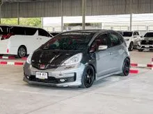 2012 Honda JAZZ 1.5 (ปี 08-14) SV Hatchback