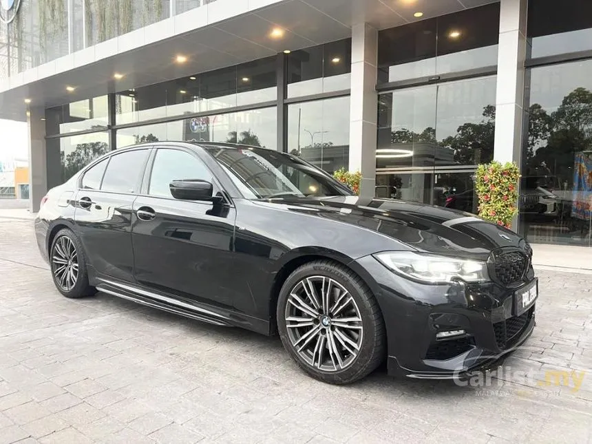 2022 BMW 330i M Sport Sedan