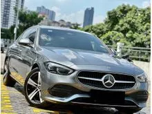 YEAR MADE 2022 MERCEDES-BENZ C200 1.5 AVANTGARDE SEDAN ONE OWNER ORIGINAL LOW MILEAGE FULL SERVICE RECORD WARRANTY TILL 2026