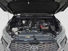 2022 Toyota Kijang Innova Zenix 2.0 V (Non Premium Color) MPV