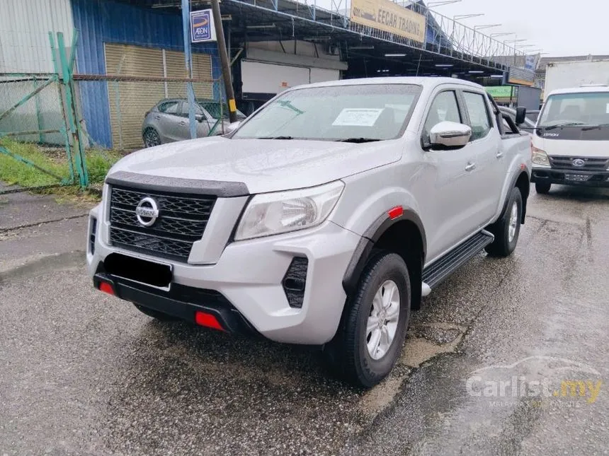 2017 Nissan Navara NP300 SE Dual Cab Pickup