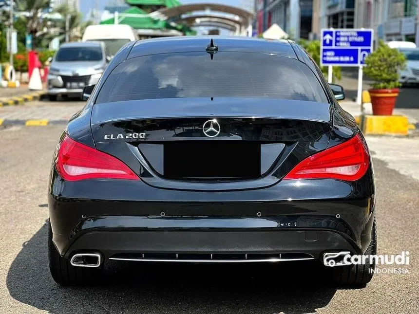 2014 Mercedes-Benz CLA200 Urban Coupe