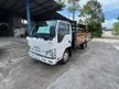 Recon Unregistered Isuzu NKR85 Original 14 Kaki Wooden Cargo For Sell