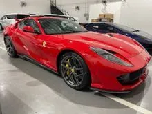 2018 Ferrari 812 Superfast 6.5L V12 Coupe  Only 400+ KM  Carbon Racing Seats  Passenger Display  Forged Wheels Duty Unpaid