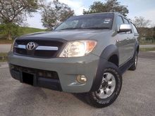 2008 Toyota Hilux 2.5 G Pickup Truck