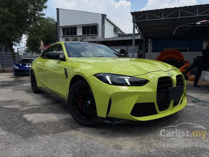 2025 BMW M4 Competition M xDrive Black Graphic Coupe
