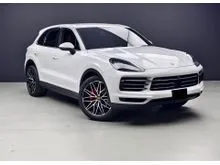 2020 Porsche Cayenne 3.0 SUV PASM PDLS Red Interior Finishing Apple Carplay and Android Auto