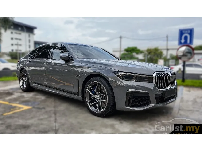 2022 BMW 740Le xDrive M Sport Sedan