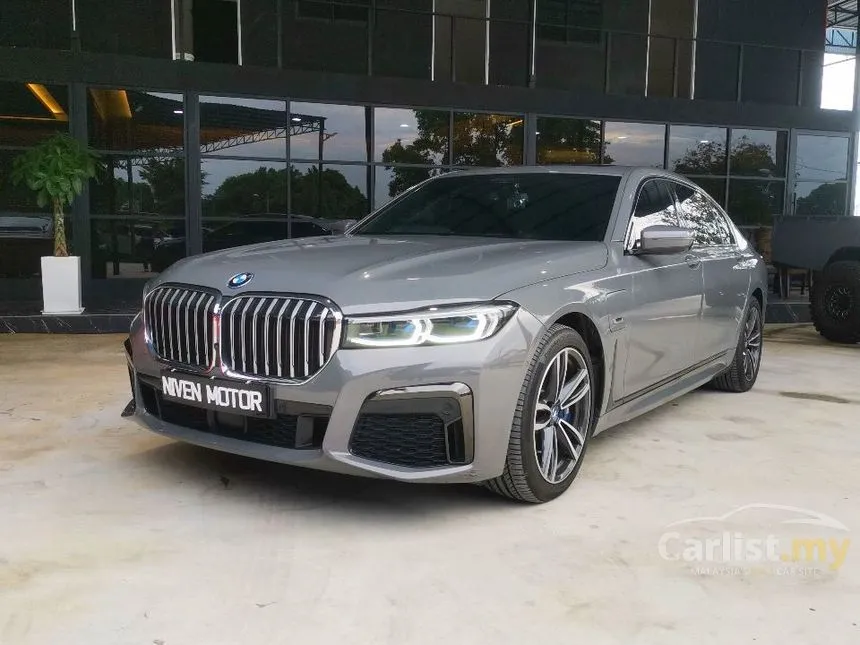 2022 BMW 740Le xDrive M Sport Sedan