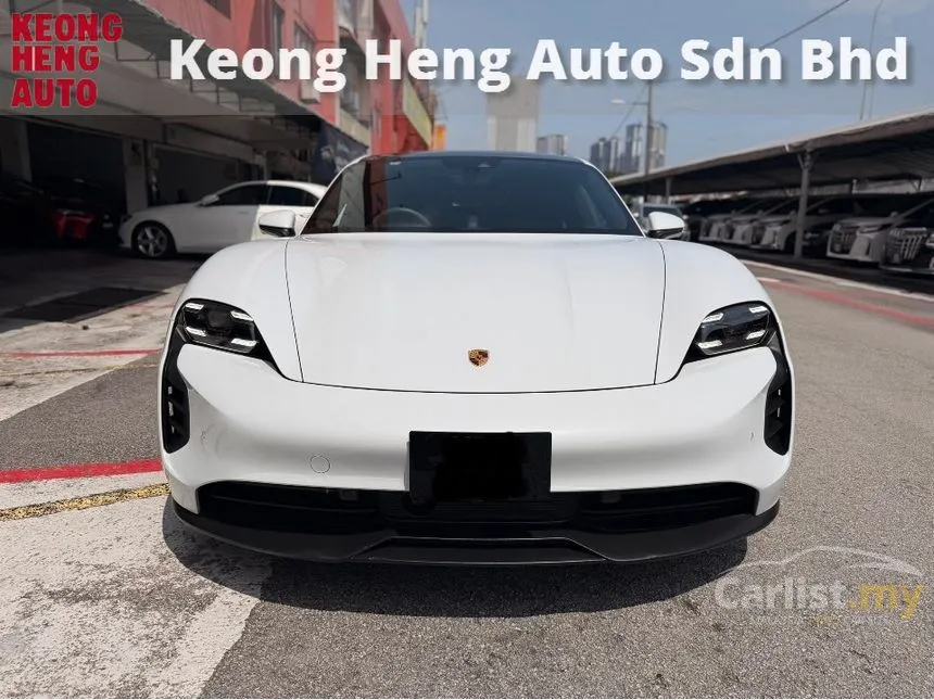 2022 Porsche Taycan GTS Sedan