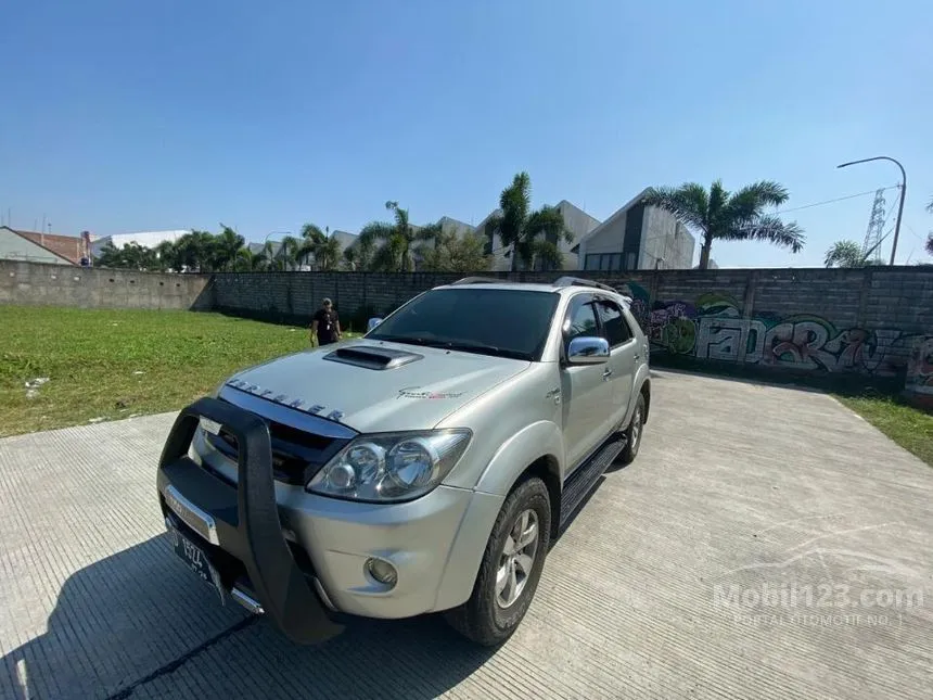 Jual Mobil Toyota Fortuner 2007 G 2.7 di Jawa Barat Automatic SUV Silver Rp 160.000.000
