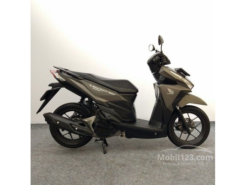  Jual  Motor  Honda Vario  2017 150  0 2 di Jawa Barat 