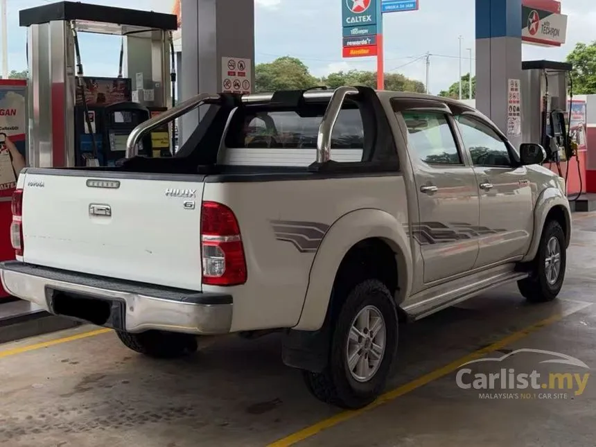 2011 Toyota Hilux G Dual Cab Pickup