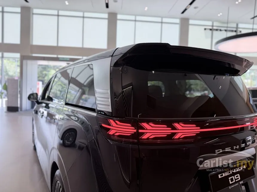 2025 Denza D9 Premium MPV