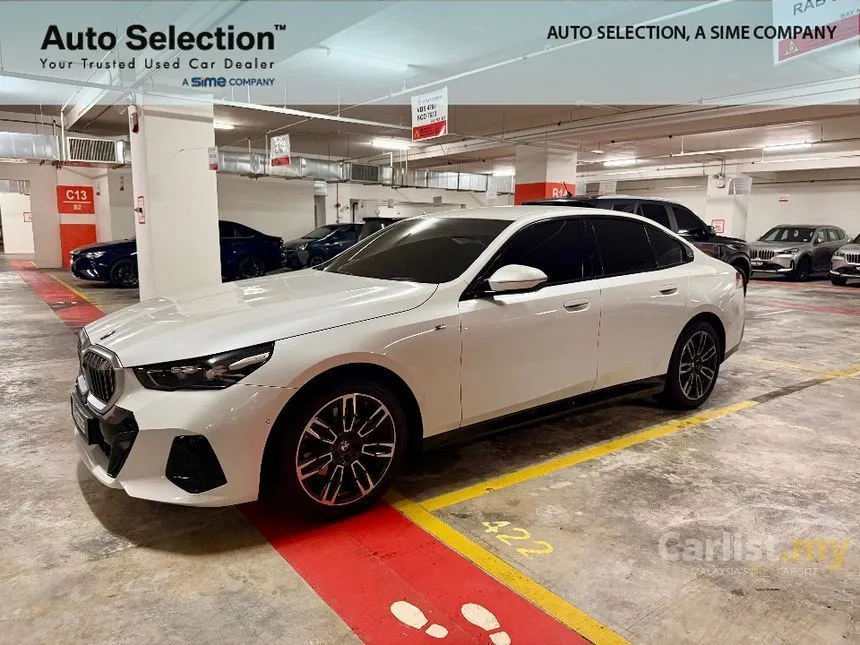 2025 BMW 520i Sedan