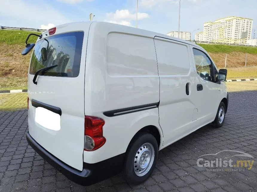 2014 Nissan NV200 Panel Van