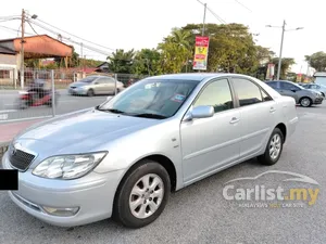 2004 Toyota Camry 2.0 E Sedan