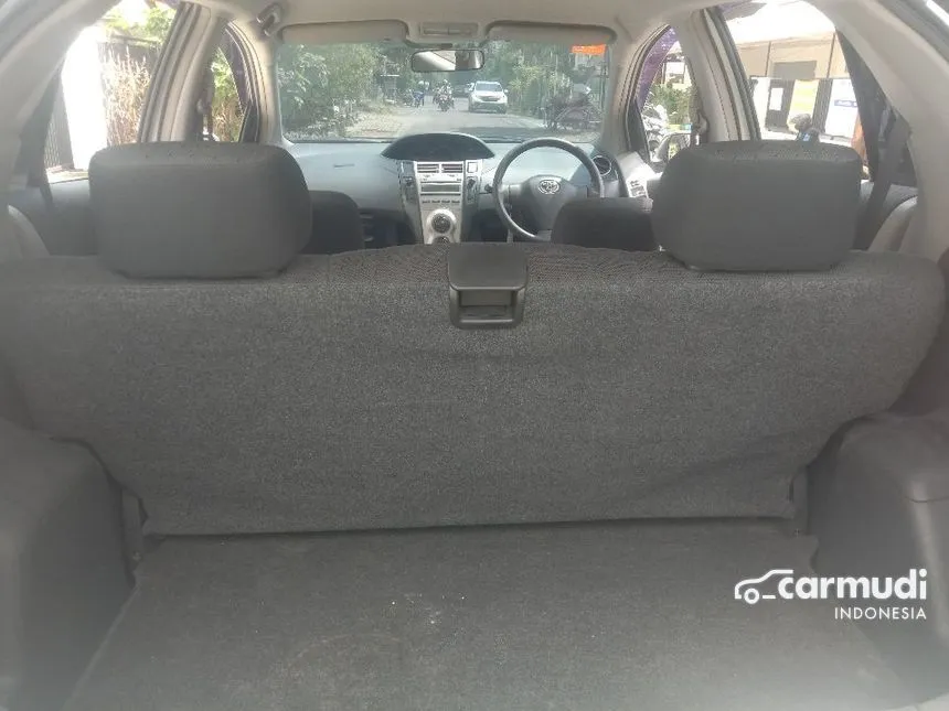 2012 Toyota Yaris J Hatchback