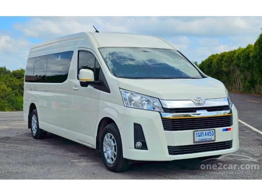2020 Toyota Commuter Van