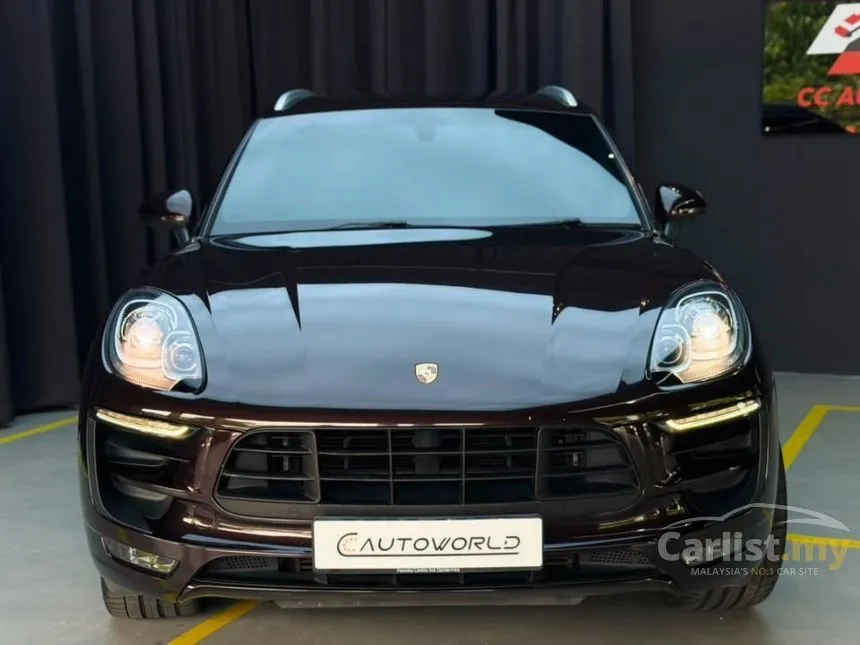 2015 Porsche Macan SUV