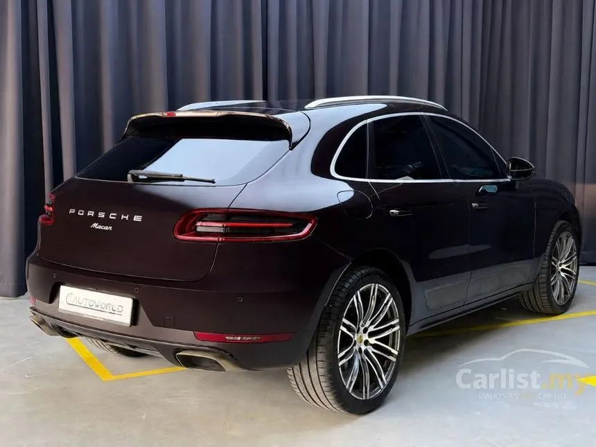 2015 Porsche Macan SUV