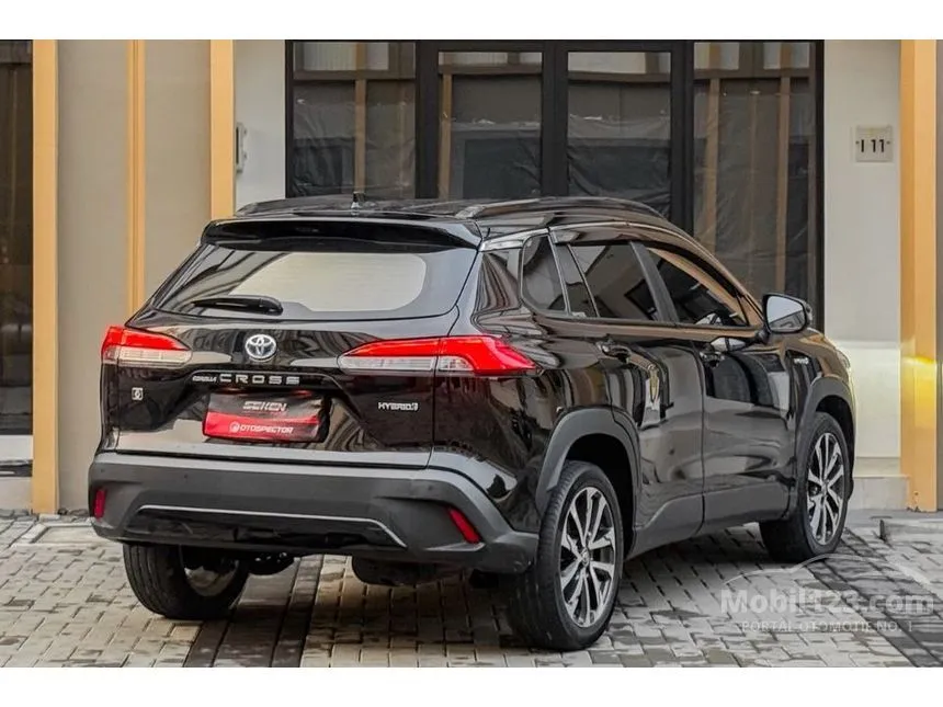 2021 Toyota Corolla Cross Hybrid SUV