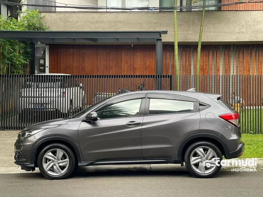 2021 Honda HR-V S SUV