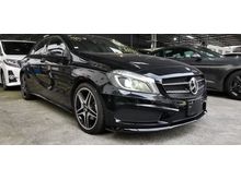 2014 Mercedes-Benz A180 1.6 AMG Hatchback / BLIND SPOT / DRIVER SIDE MEMORY SEAT / TIPTOP CONDITION ORIGINAL MILEAGE / 5 YEARS WARRANTY UNLIMITED KM