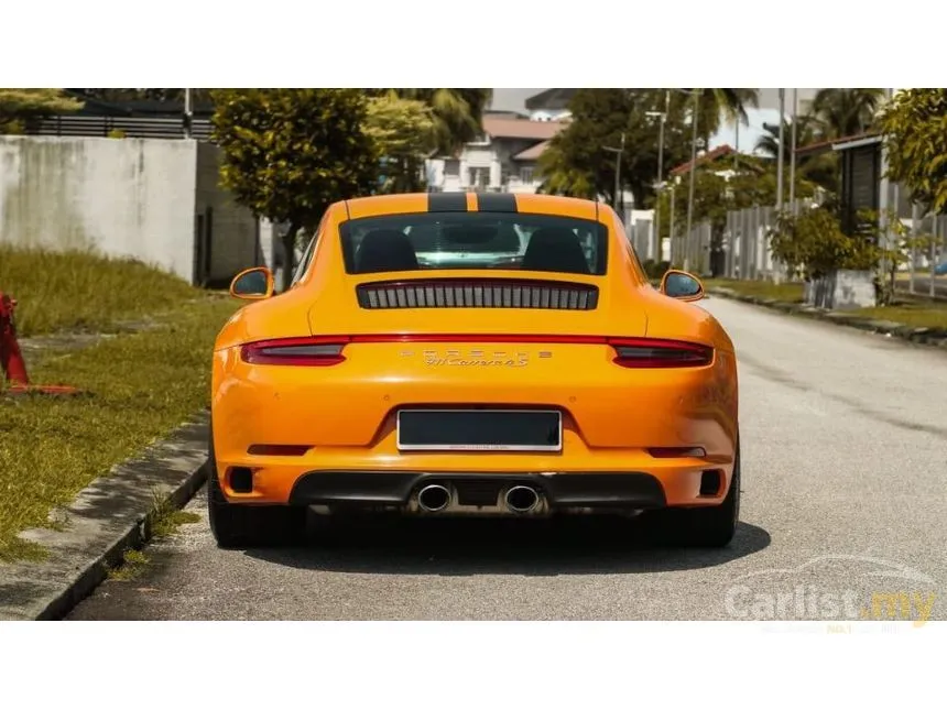 2016 Porsche 911 Carrera Coupe