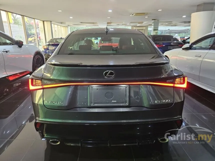 2021 Lexus IS 300 F Sport Sedan