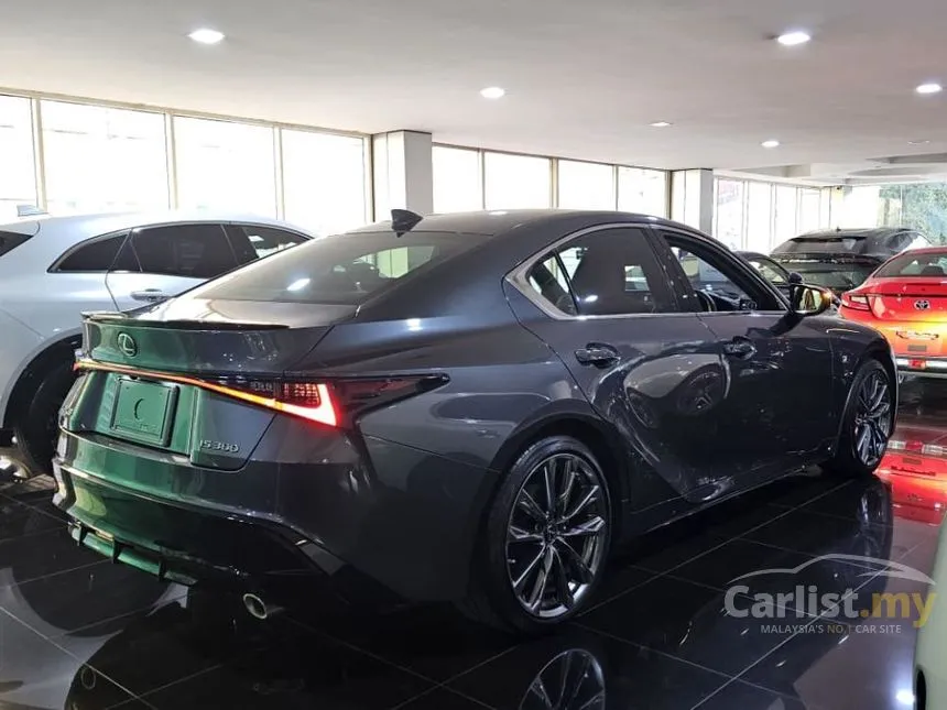 2021 Lexus IS 300 F Sport Sedan