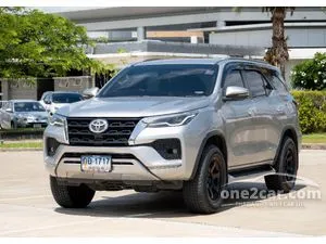 2021 Toyota FORTUNER 2.4 V SUV